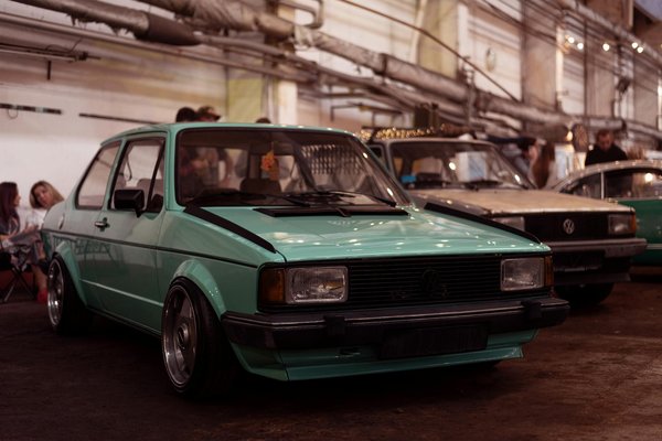 Discovering the Elite British Tailors: Your Ultimate Guide to Luxurious Bespoke Suit Masterpieces