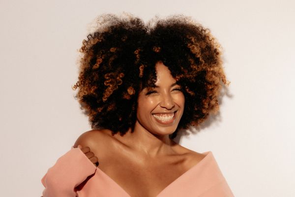 Revitalize Your Locks: The Ultimate Guide to Plant-Based Proteins for Healthy and Luminous Hair Repair